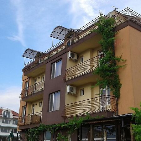 Zora Guest House Πριμόρσκο Δωμάτιο φωτογραφία