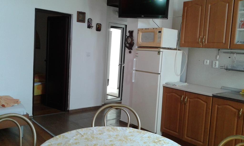 Zora Guest House Πριμόρσκο Εξωτερικό φωτογραφία
