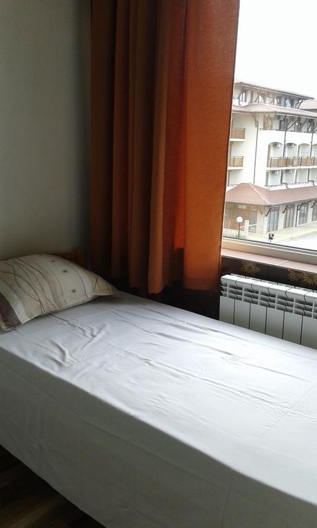 Zora Guest House Πριμόρσκο Εξωτερικό φωτογραφία