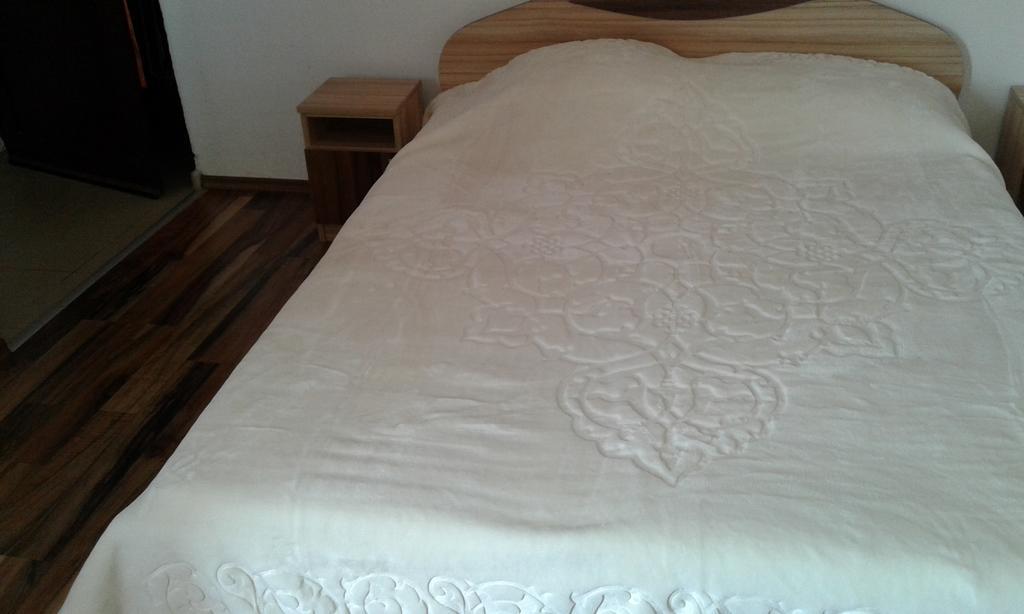 Zora Guest House Πριμόρσκο Δωμάτιο φωτογραφία