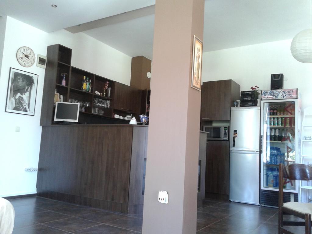 Zora Guest House Πριμόρσκο Εξωτερικό φωτογραφία